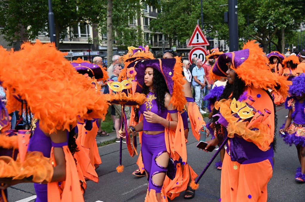 ../Images/Zomercarnaval 2024 143.jpg